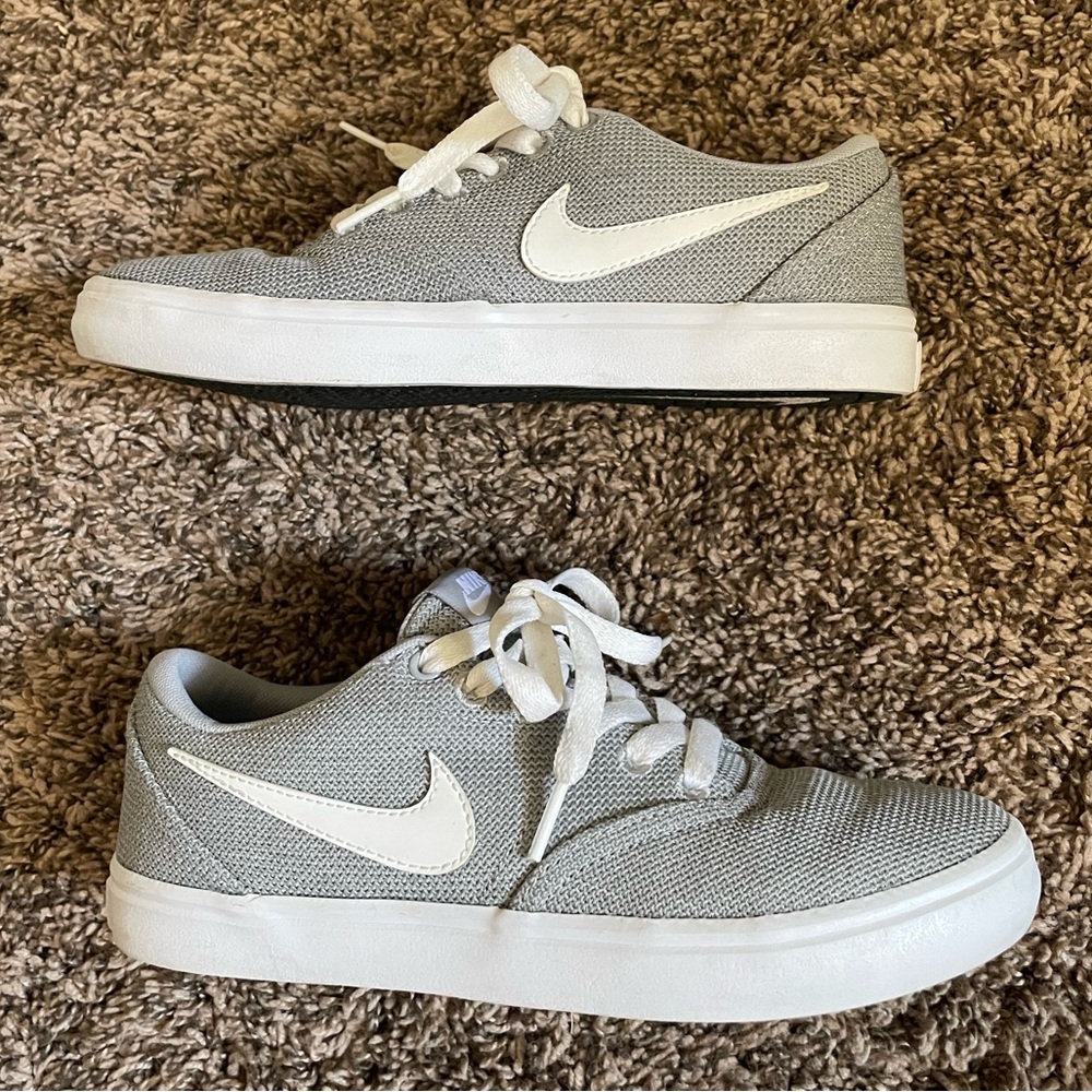 Nike SB shoes ☑️